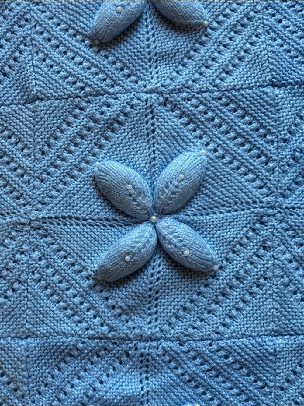 Vintage Hand Knit Baby Blue Baby Blanket 3D Flower Popcorn Knit Nursery - Picture 2 of 6